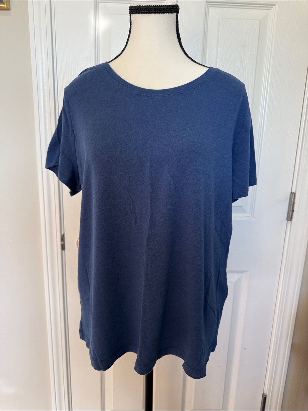 Banana Republic Women's Navy Short-Sleeve Crewneck Tee Sz XL GUC